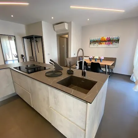 Marosa Garda Apartamento *